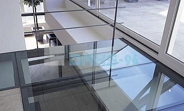 Стеклянный потолок на межэтажной площадке купить в Алматы