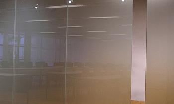 Стеклянные матовые перегородки в офис премиум в Алматы. Готовые проекты ПерилаГлавСнаб