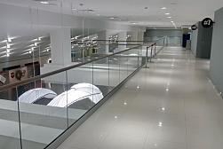 Стеклянные ограждения для торговых  и бизнес центров в Алматы. Готовые проекты ПерилаГлавСнаб - фото 3