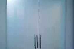 Раздвижные стеклянные двери в Алматы. Готовые проекты ПерилаГлавСнаб - фото 6