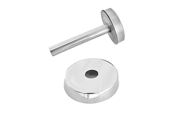 Наконечник палец (солдатик) на стойку Ø42.4х1.5 мм, без ложемента, удлиненный, с декоративной крышкой, полированный (сталь 3/AISI 304) k535-2 5 Наконечник палец (солдатик) на стойку Ø42.4х1.5 мм, без ложемента, удлиненный, с декоративной крышкой, полированный (сталь 3/AISI 304) k535-2 5