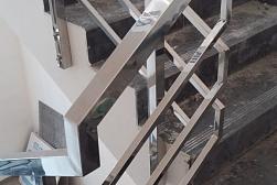 Перила для лестниц из металла в Алматы. Готовые проекты ПерилаГлавСнаб - фото 9