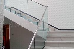 Цельностеклянные ограждения на несущем стекле в Алматы. Готовые проекты ПерилаГлавСнаб - фото 7