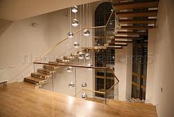Стеклянные перила для винтовых лестниц в Алматы. Готовые проекты ПерилаГлавСнаб - фото 2