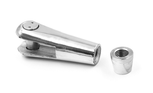 Наконечник ванты (тяги) с резьбой М16 правый, литой , полированный (AISI316) k661-16-R 7 Наконечник ванты (тяги) с резьбой М16 правый, литой , полированный (AISI316) k661-16-R 7