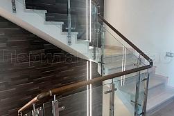 Стеклянные перила для колодезных лестниц в Алматы. Готовые проекты ПерилаГлавСнаб - фото 3