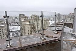 Цельностеклянные ограждения для крыш в Алматы. Готовые проекты ПерилаГлавСнаб - фото 8