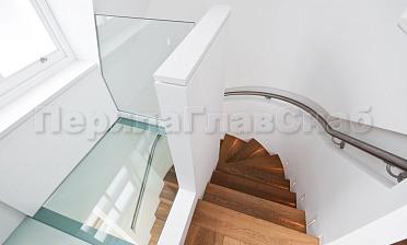 Стеклянный потолок в двухъярусной квартире купить в Алматы